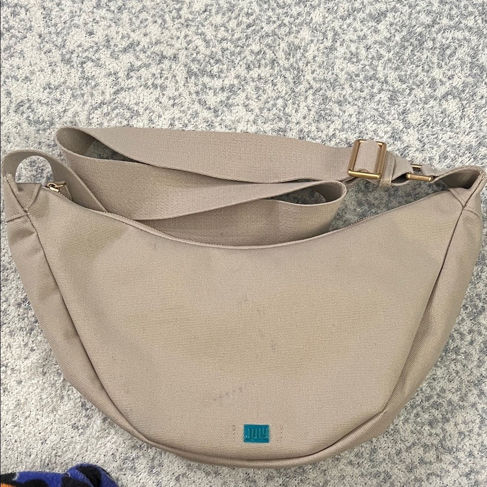 NWT July Everyday Crescent Bag Canvas Purse Taupe Khaki Crossbody Sling